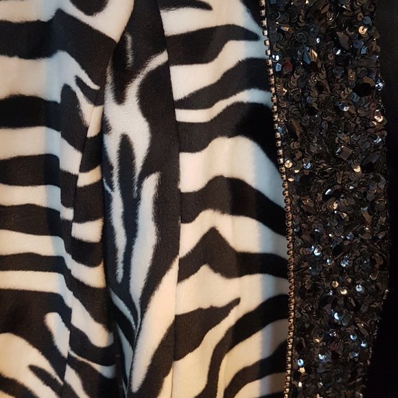 Alice + Olivia Zebra Print Sequin Jacket - Picture 2 of 5